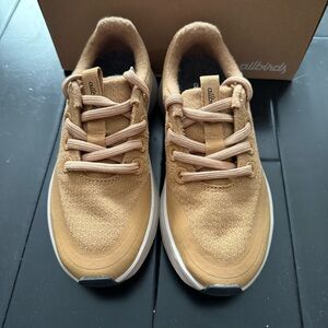 NWT / NIB Allbirds Runner Protect Sneakers